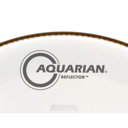  Aquarian Reflector Ice White Super Kick Bass Drumhead - 22 inch