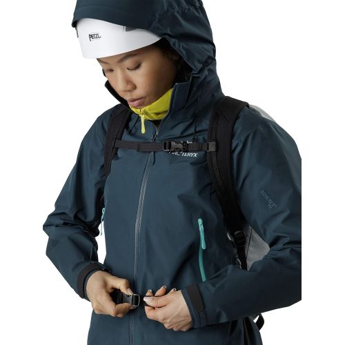  Arcteryx Beta AR Jacket Womens