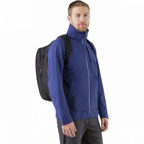  Arcteryx Blade 28L Backpack