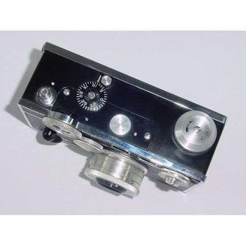  Vintage Argus 35mm Rangefinder Brick Camera with Argus 50mm Lens and Case