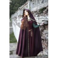 /Armstreet Medieval Wool Hooded Cloak Sansa