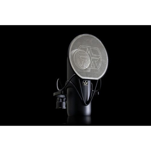  Aston Microphones Aston Element Active Large-Diaphragm Dynamic Microphone Bundle