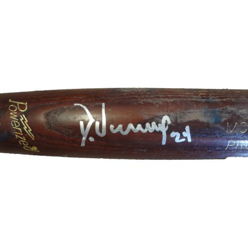 Authentic_Memorabilia Dayan Viciedo Autographed Louisville Slugger Bat W/PROOF, Picture of Dayan Signing For Us, Chicago White Sox, Top Prospect, Team Cuba
