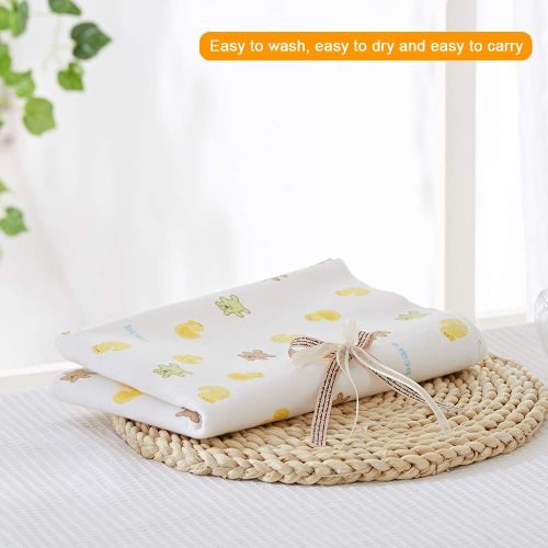  B♥caton B-caton Waterproof Diaper Changing Pad Breathable Flannel Changing Mats with Bear and Yellow Duck