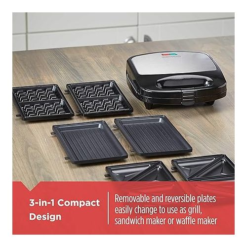  BLACK+DECKER 3-in-1 Waffle Iron, WM2000SD, Grill and Sandwich Press, Non-Stick Removable Plates, Space Saving Compact Design