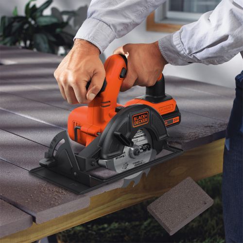  BLACK+DECKER 20-Volt Max Lithium-Ion Cordless 5-12-Inch Circular Saw, Battery Included, Bdccs20C