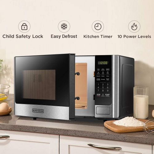 BLACK+DECKER EM925AB9 Digital Microwave Oven with Turntable Push-Button Door,Child Safety Lock,900W,0.9 cu.ft,Stainless Steel