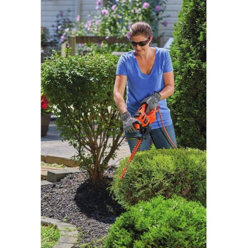  BLACK+DECKER Electric Leaf Blower, 7-Amp (LB700) & BEHT100 Hedge Trimmer, Brown/A