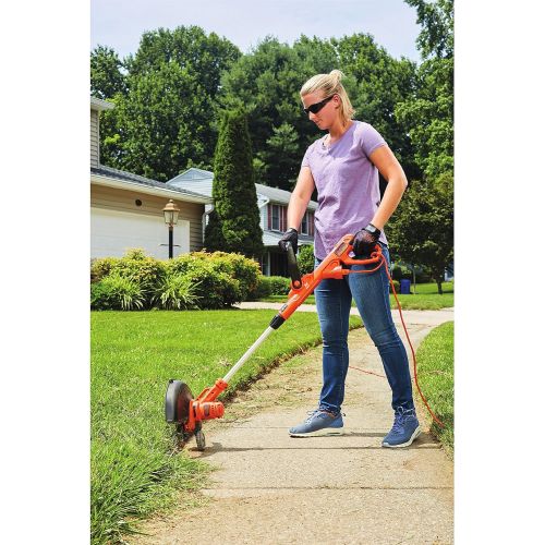  BLACK+DECKER String Trimmer, Electric, 14-inch (BESTE620)