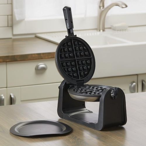  [아마존베스트]BLACK+DECKER Flip Waffle Maker, Silver, WM1404S