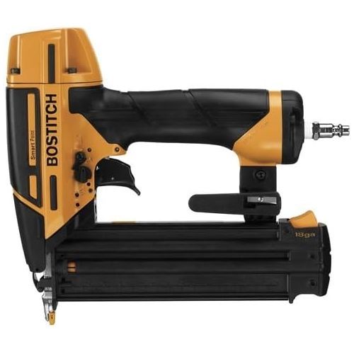  BOSTITCH BTFP02012-WPK 6-Gallon 150 PSI Oil-Free Compressor Kit and Smart Point 18GA Brad Nailer Kit