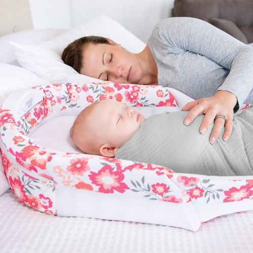  [아마존베스트]Baby Delight Snuggle Nest Harmony Infant Sleeper/Baby Bed with Incline Wedge | Garden Dreams...