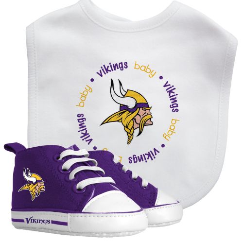  Baby Fanatic NFL Legacy Infant Gift Set, Minnesota Vikings, 2Piece Set (Bib & PRE-Walkers)