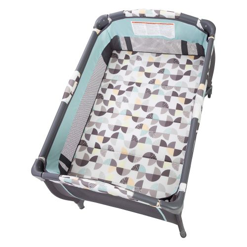  Baby Trend Nursery Center Playard, Mums