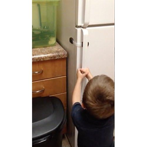  [아마존베스트]BabyKeeps Child Safety Locks - Latches to Baby Proof Cabinets, Drawers, Appliances - No Drilling - Plus Extra 3M Adhesive Included - Adjustable Length - 6 Pack, White