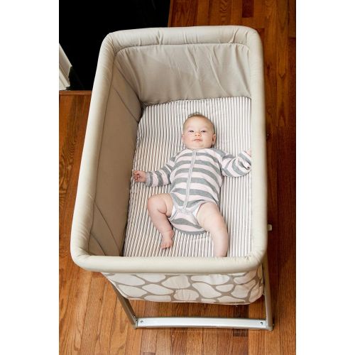  Babyhome BabyHome Dream - Baby Bassinet | Multi-Use Portable Travel Cot/Crib - Brown