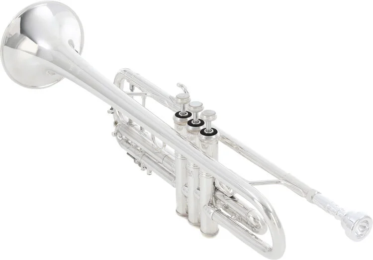  Bach 190S37 Stradivarius Professional Bb Trumpet - Silver-plated Demo