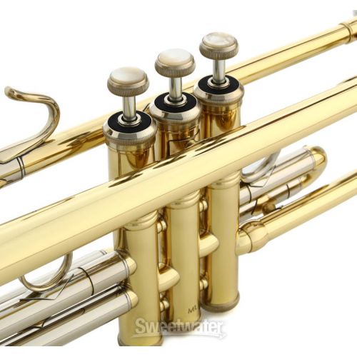  Bach 180 Stradivarius Professional Bb Trumpet - Clear Lacquer