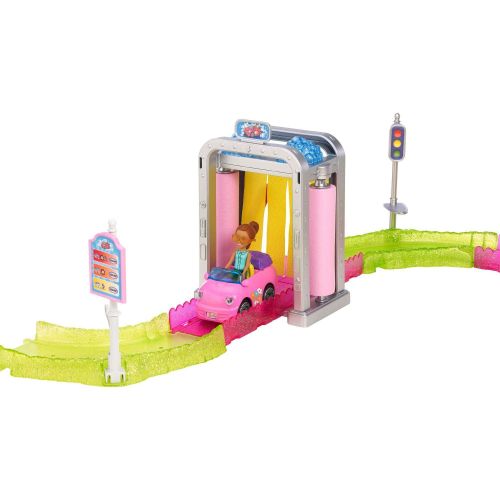 바비 Barbie On The Go Car Wash Playset