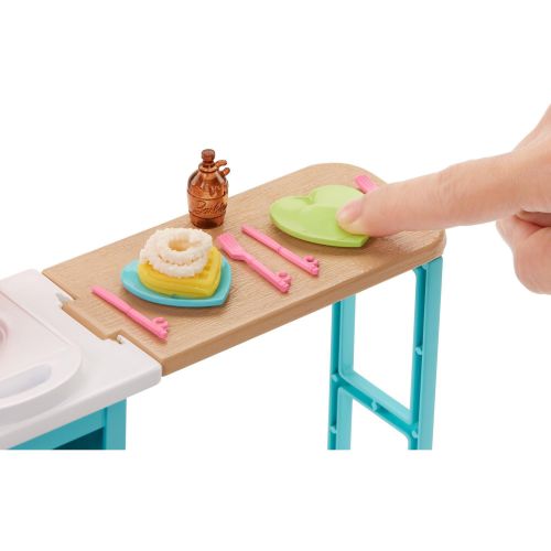 바비 Barbie Stacie Cooking & Baking Breakfast Chef Doll & Playset