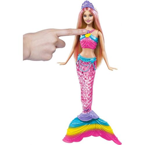 바비 Barbie Dreamtopia Doll, Rainbow Lights Mermaid with Glimmering Light-Up Rainbow Tail, Tiara and Blonde Hair