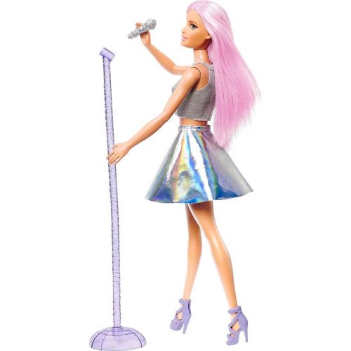 바비 Barbie Pop Star Fashion Doll with Pink Hair & Brown Eyes, Iridescent Skirt & Microphone Accessory