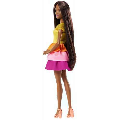 바비 Barbie Ultimate Curls Doll 1
