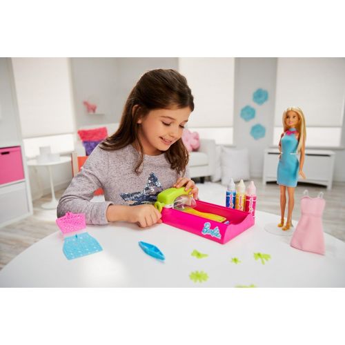 바비 Barbie Crayola Color Magic Station Doll & Playset