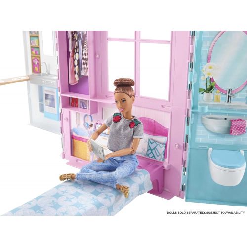 바비 Barbie Dollhouse, Portable 1-Story Playset with Pool and Accessories, for 3 to 7 Year Olds
