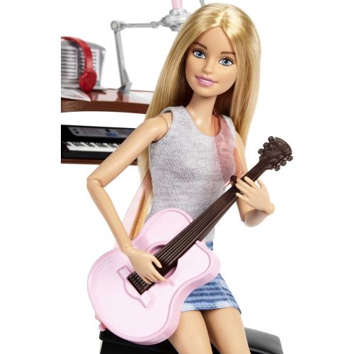 바비 Barbie Musician Doll with Musical Instruments [Amazon Exclusive]