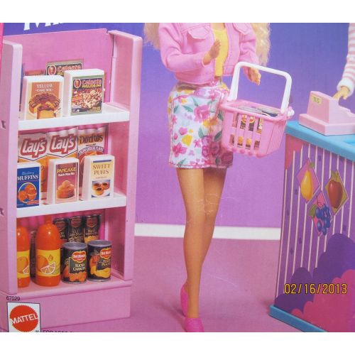 바비 Barbie BARBIE MINI MART Playset w Check Out Counter, Pretend FOOD Items & MORE (1993 Arcotoys, Mattel)