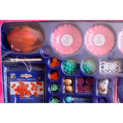 바비 Barbie FUN FIXIN GLAMOROUS DINING & MEAL Playset w Wind Up FOOD PROCESSOR & More! (1997 Arcotoys, Mattel)