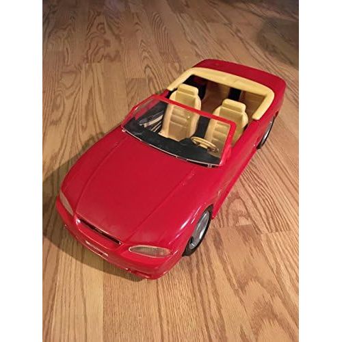 바비 Barbie Ford Mustang Convertible Magically EXPANDS From 2-to-4 Seater!