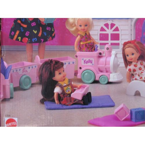 바비 Barbie KELLY Nursery School Playset w Blackboard, Sink Unit, Train & MORE! (1996 Arcotoys, Mattel)