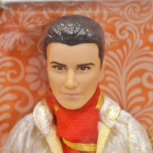 바비 Barbie in India Barbie & Ken Gift Pack Dressed in Traditional India Attire