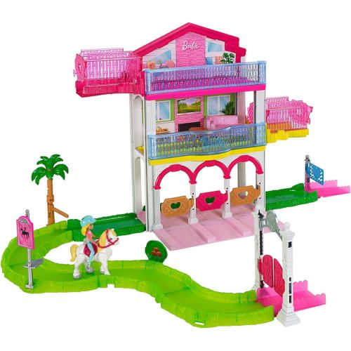 바비 Barbie On The Go Ultimate Stable Playset