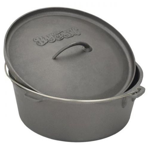  Bayou Classics Cast Iron Dutch Oven