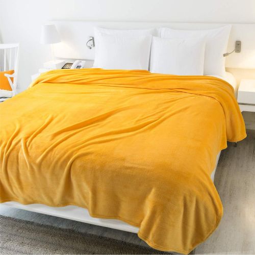  [아마존 핫딜] [아마존핫딜]Bedsure Fleece Blanket Twin Size Gold Lightweight Throw Blanket Super Soft Cozy Microfiber Blanket