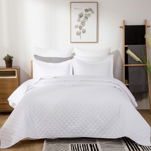  [아마존핫딜][아마존 핫딜] Bedsure Quilt Set White Full/Queen Size (90x96 inches) - Diamond Stitched Pattern - Soft Microfiber Lightweight Coverlet Bedspread for All Season - 3 Piece Reversible (Includes 1 Q