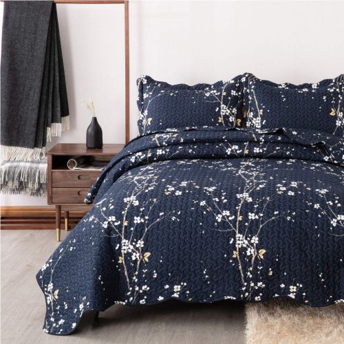  [아마존핫딜][아마존 핫딜] Bedsure Quilt Set Navy King Size Plum Blossom (106x96 inches) Bedspread, Lightweight Coverlet Quilt for Spring and Summer, 1 Quilt and 2 Pillow Shams