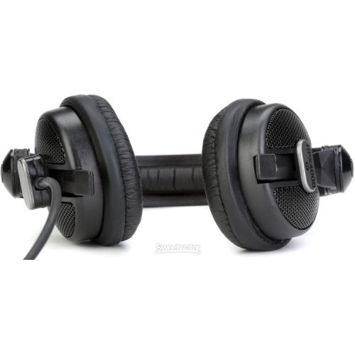  Behringer HPX4000 Closed-back High-Definition DJ Headphones