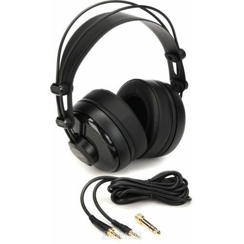  Behringer BH60 Premium Circum-Aural Closed-back DJ Headphones