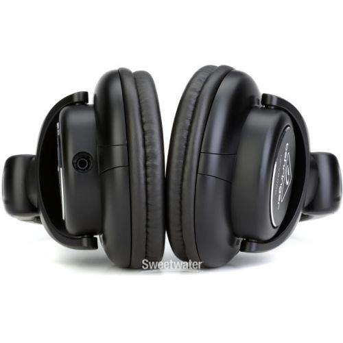  Behringer HPX6000 Professional DJ Headphones