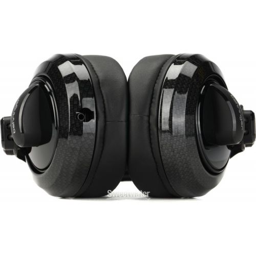  Behringer BH40 Premium Circum-Aural Closed-back Headphones