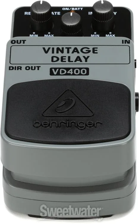  Behringer VD400 Vintage Delay Pedal