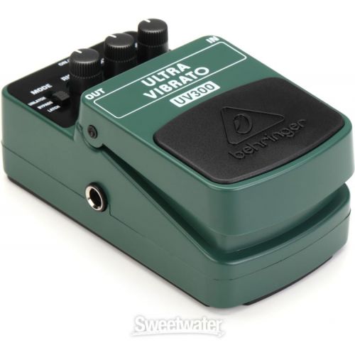  Behringer UV300 Ultra Vibrato Pedal