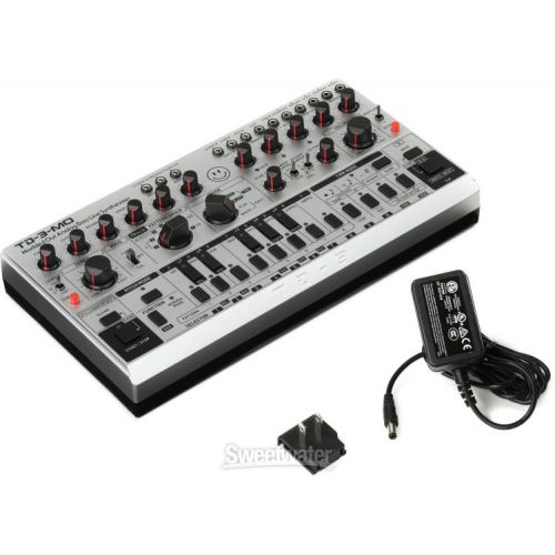  Behringer TD-3-MO-SR Analog Bass Line Synthesizer - Silver