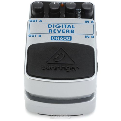  Behringer DR600 Digital Reverb Pedal