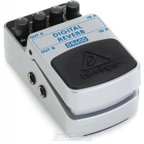  Behringer DR600 Digital Reverb Pedal