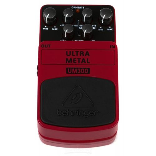  Behringer UM300 Ultra Metal Distortion Pedal